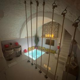 Luxury Suite 23 06, hotell i Casamassima