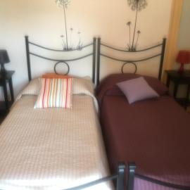 Affitta camere Da Lalla, hotell sihtkohas Dolcedo