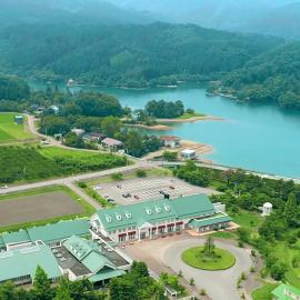 Small Auberge & Hot Spring Spa Sakuragaike Kurgarden，南礪的飯店