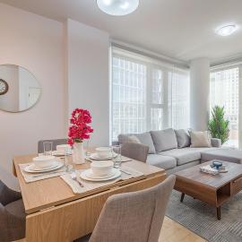 Corner 2BR Old Port - Free Indoor Parking