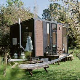 Golden Valley Retreat by Tiny Away