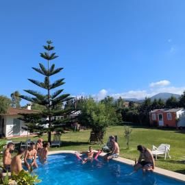 VILLA MARINA 4, hotel v destinaci Los Barrios