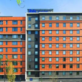 Ibis Budget Paris porte de la Chapelle - Aréna, ξενοδοχείο στο Παρίσι