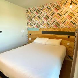 greet hotel Castets Coeur des Landes, hotel em Castets