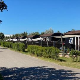 Kampeerwagon, khách sạn ở Petten