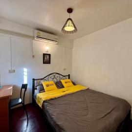 Dengba Hostel - Loikroh Chiangmai, hotel in Ban Hua Phrong