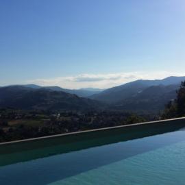 Nido D'Ape bed and breakfast, hotel di  Montepetra 