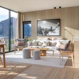 Lyngvær Panorama Lodge - Jacuzzi & Sauna - No 37 โรงแรมในKleppstad