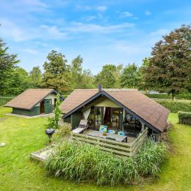 Stay in nature by the lake, Legoland, Unique nature cabin, hotel Ansagerben