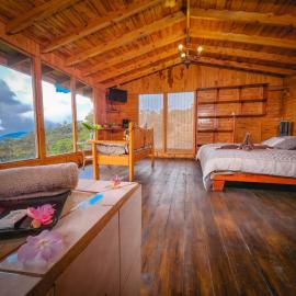 Paraíso Quetzal Lodge, hôtel à Tres de Junio
