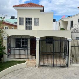 Espacioso Casa en Puerto Plata cerca de La Playa 4 camas 3 baños Agua caliente Aire condicionado Wi-Fi, hotel v destinaci Puerto Plata