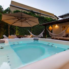 Villa Blu Jeri, хотел в Херикоакоара