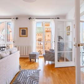 Horyzont Apartamenty- Apartament Ratuszowy- stylowy apartament dla 6 osób w samym sercu starówki