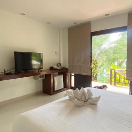 Sunset Beach Villas, hôtel à Haad Rin