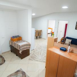 Skyline Suites Belgrade, hotel a Ledine