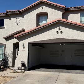 12 min to Phoenix Raceway Perfect for Large groups &Work, Hotel in Cashion