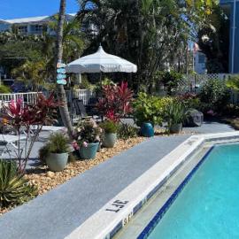 Honu Cove Hotel