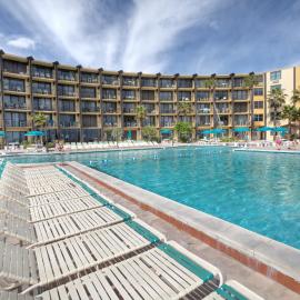 Daytona Beach Hawaiian Inn, hotel in Daytona Beach
