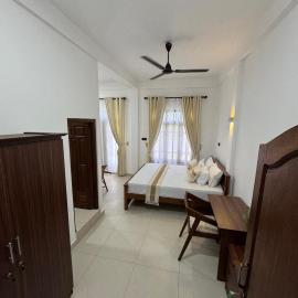 Avira Cozy Corner โรงแรมในKilinochchi