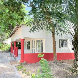 Dalaba Eco-Lodge, hotel u gradu Gunjur