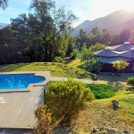 Las Palmas Lodge, hotell sihtkohas Olmué
