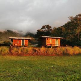 Klang Khao Cabin & Camp, hotel in Ban Yang Khun Wang