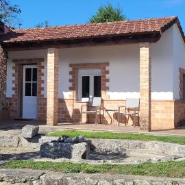 La casita Blanca, hotel a Ponteareas