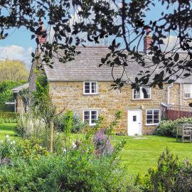 Barters Cottage, hotel u gradu Chideock