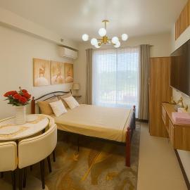 Luxury Condo-Sea View- Near Beach