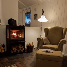 Soltoppen - cozy 3 bedroom cabin close to Norefjell, Hotel in Råen