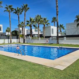 Casa Veran at La Finca Golf, hotel v destinácii Algorfa
