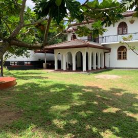 Casa Bianconera, hotell i Colombo