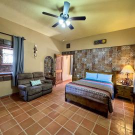 Pez Vela Suite - Right in the Center and Beach