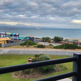 Beautiful Sea view apartment 45 De Valle Diaz Mosselbay