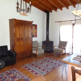 Oinochori, Hotel in Vouni