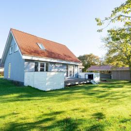 4 star holiday home in Hanstholm, hotel v destinácii Hanstholm