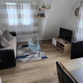 Monteurs-Ferienwohnung, hotel u gradu Emden