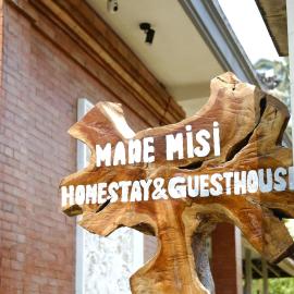 Made Misi Homestay & Guesthouse, Hotel in Penginyahan