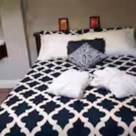 Cozy Suite in Milton ON Keyless Entry No Pets, hotel in Milton