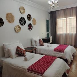 Appartement aéroport Mohammed 5, hotel a Deroua