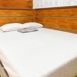 Homestay Jaya Asri Syariah RedPartner near Alun Alun Jombang, hotel in Jombang