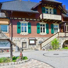 Hotel & Chalets Herrihof, hotel en Todtnauberg