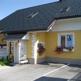 Mekina Guesthouse
