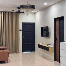 Runa Homestay Jasin - Cozy 3BR with AC & Netflix, hotel in Jasin