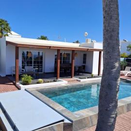 Villa Pol Lanzarote, Hotel in Puerto Calero