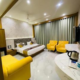 Glitz T2 Grand-Next to Intl Airport