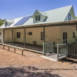 Sea Breeze West Chalet Yallingup, hotel a Yallingup