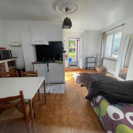 studio Nantes sud, hotel in Saint-Sébastien-sur-Loire