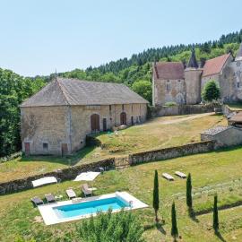 Le Refuge de la Tardes, hotel in Champagnat