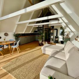 Black Pine Cabin, hotel u gradu Sentandreja